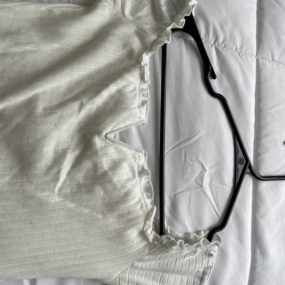 White off the shoulder mini dress - Picture 2 of 2